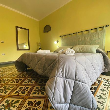 Hotel Tra I Due Ponti Bosa Zewnętrze zdjęcie