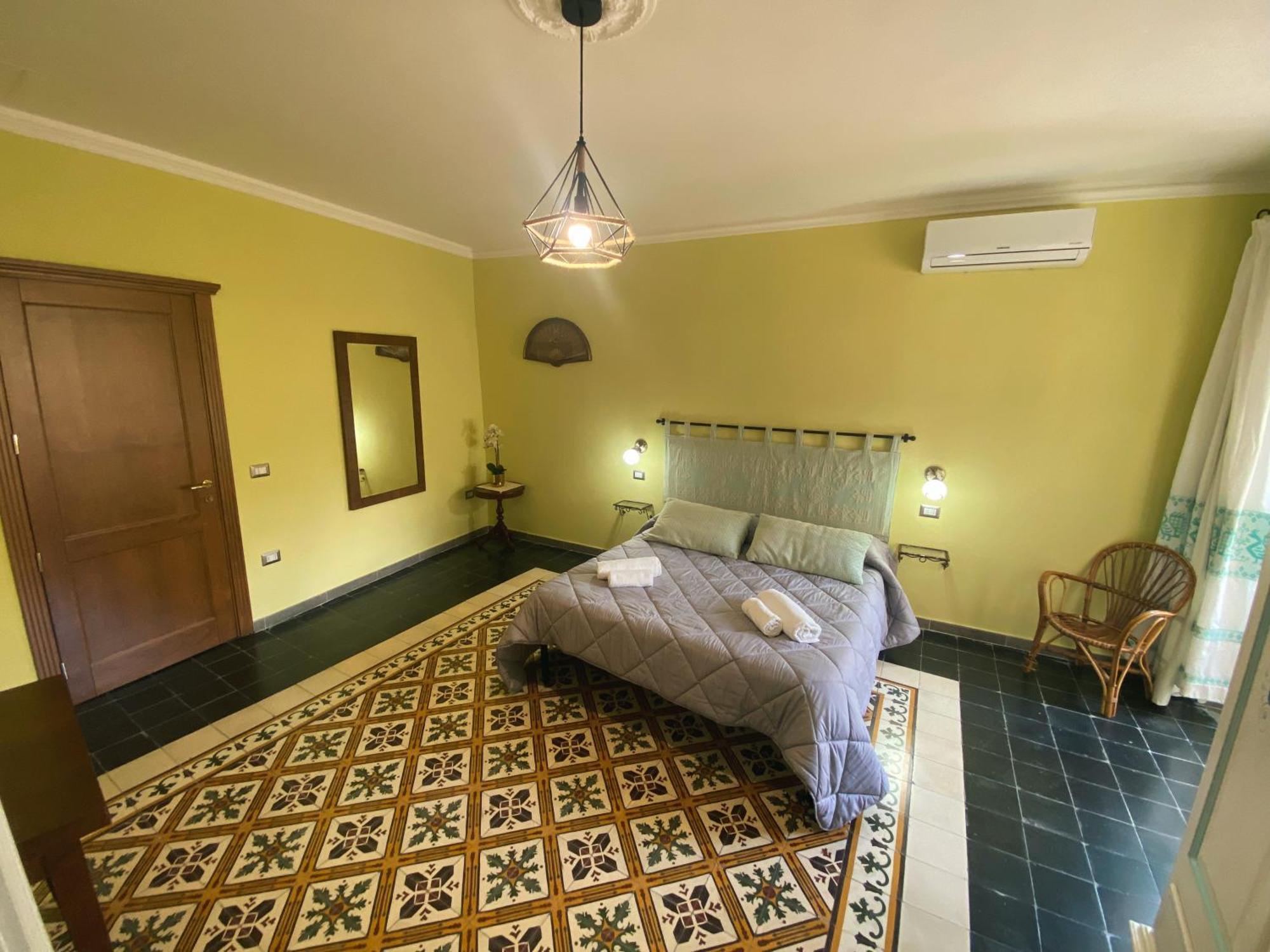 Hotel Tra I Due Ponti Bosa Zewnętrze zdjęcie